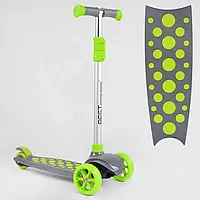 Дитячий триколісний самокат Best Scooter LK-70111, зі світними колесами та платформою, Салатовий