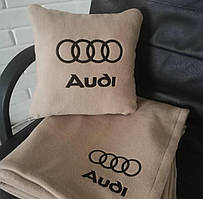 Подушка та плед в машину з вишитим логотипом  Audi