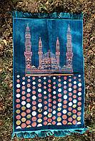 Молитвенный коврик (намазлык), бирюзового цвета с рисунком оттенка молочный шоколад.