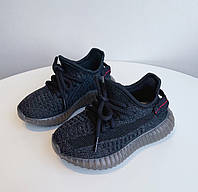 Кросівки дитячі Adidas Yeezy Boost 350 v2 Black р.32, 37