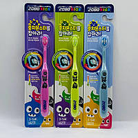 Детская зубная щётка (меняет цвет) 2080 Kids Monster Catch in Colour Корея