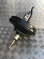 Вакуумный усилитель тормозов VW Passat B5 Audi A4 B5 8D0612105A