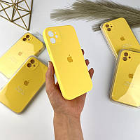 Чехол на Айфон 11 с квадратными бортами. Case for iPhone 11 Yellow / Желтый (4)