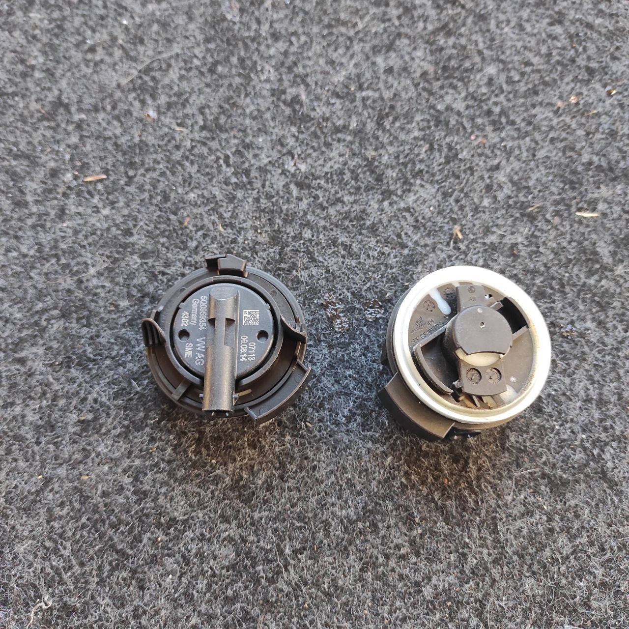 Датчик удару рверей Audi A3 5Q0959354