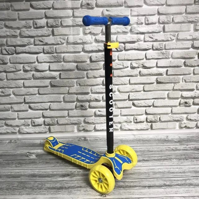 Дитячий самокат Big Wheel Scooter SL 8B