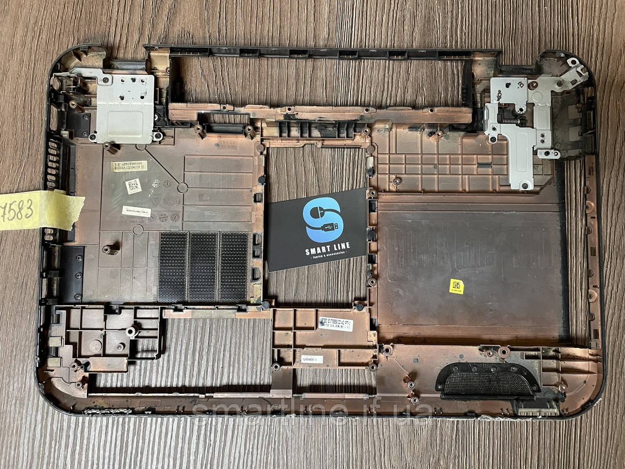 Нижня частина корпусу для ноутбука Dell Inspiron 15R 5520, 7520, 5525, M521R CN-0K1R3M