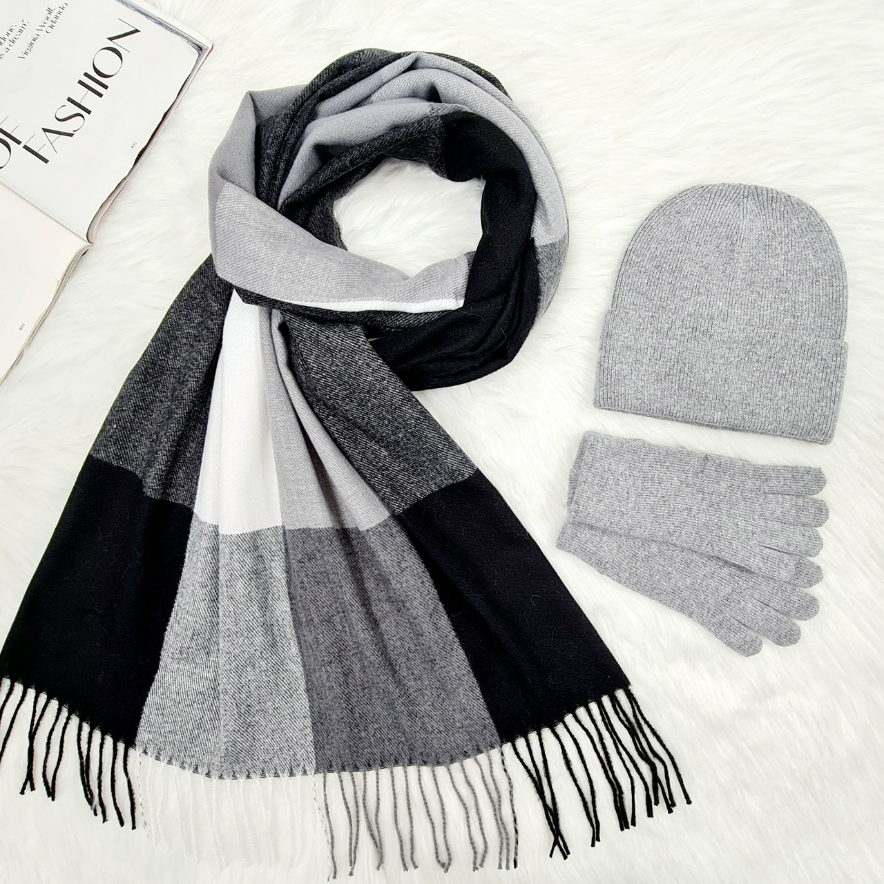 Комплект жіночий зимовий ангора з вовною (шапка+шарф+рукавички) ODYSSEY 56-58 см різнокольоровий 13723  - 1125 - 4002, фото 1