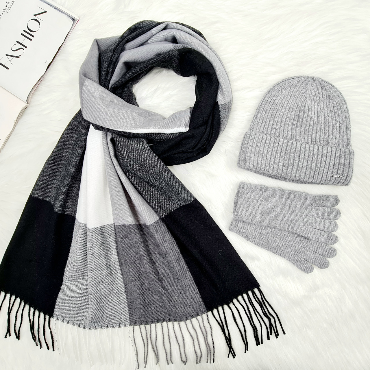 Комплект жіночий зимовий ангора з вовною на флісі (шапка+шарф+рукавички) ODYSSEY 56-58 см різнокольоровий 12791 - 1125 - 4002, фото 1