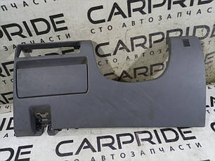 Пластик під кермовим Mazda