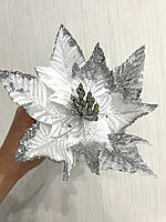 Рождественский цветок - пуансеттия . Новогоднее украшение - пуансеттия ( белая 17 см )