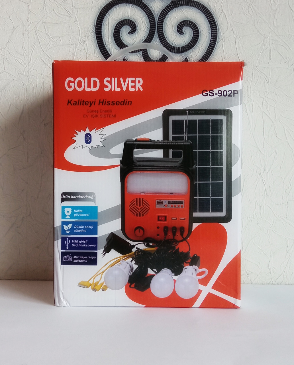 Переносна сонячна станція з функцією Power Bank