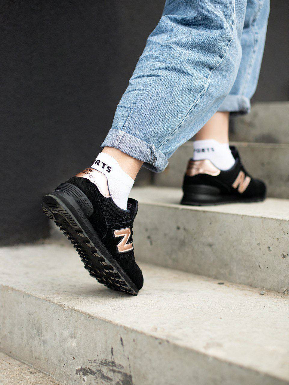 New balance black and gold hot sale