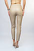 Штани жіночі трендові з екошкіри зі змійками світло-бежеві 141022 (2000000089737), фото 3