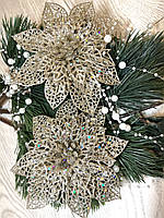 Новогоднее украшение. Пуансеттия новогодняя , золотая ( цветок на прищепке 13 см )