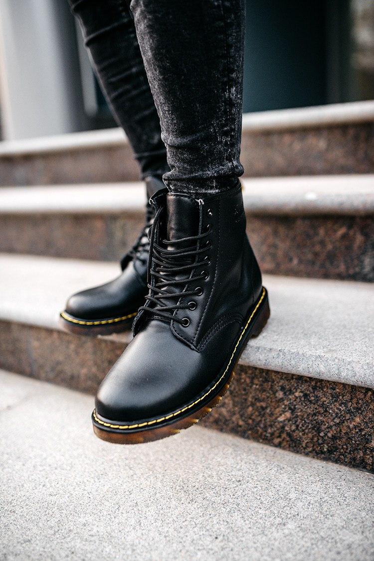 Чоловічі черевики чорні зимові Dr. Martens Classic Black (02895)