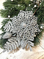 Бутоньєрка новорічна . Срібна гілочка для новорічного декору . ( 22 см ), фото 2