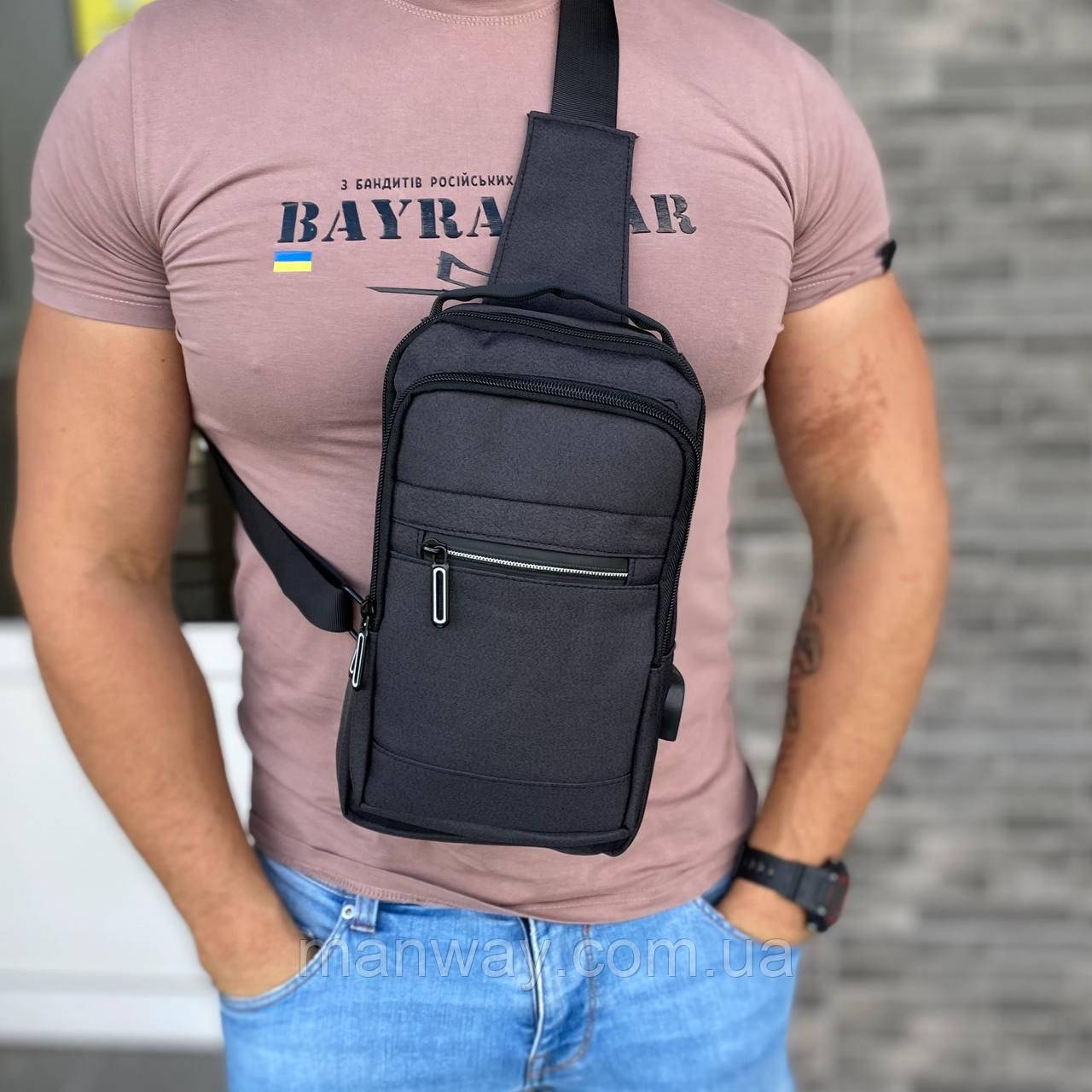 Чоловіча нагрудна сумка слінг бананка з USB