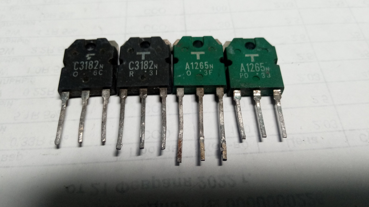 Біполярні транзистори Toshiba 2SA1265 2SC3182, демонтаж, оригінал. - фото 1 - id-p1709334348