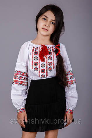 Вишита дитяча блуза хрестиком червоними нитками, фото 2