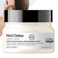 Маска для предупреждения металлических скоплений в волосах L'Oreal Professionnel Metal Detox Professional