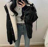 Жіноча оверсайз куртка осіння/зимова на хутрі.Курточка подовжена з плащової тканини,з капюшоном,на кнопках, 42-46