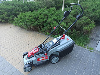 Акумуляторна газонокосарка Oregon LM300 36v 18Ah
