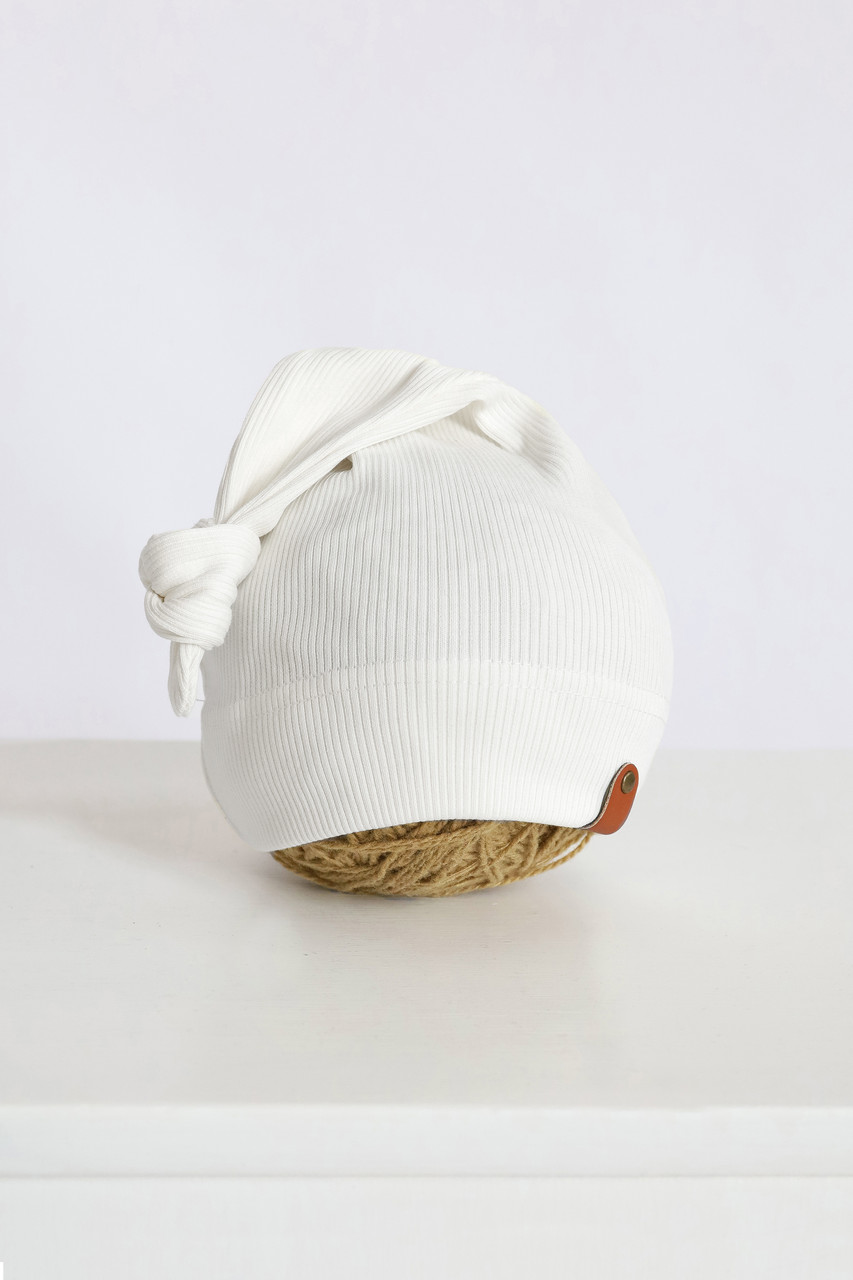 Шапка "Knot", молочна