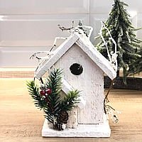 Новогодний декоративный домик для птиц из дерева 17 см белого цвета