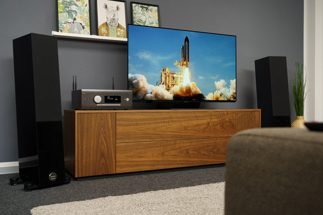 Arcam AVR30