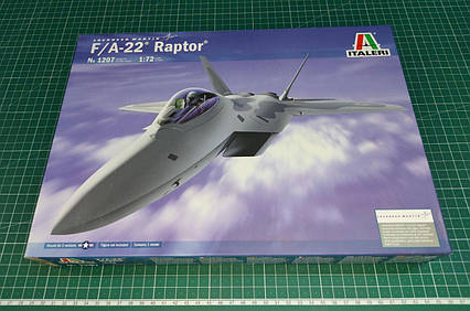 F-22 Raptor. Збірна модель літака у масштабі 1/72. ITALERI 1207, фото 1