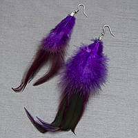 Сережки жіночі довгі фіолетово-коричневого кольору застібка петлі сріблястого кольору довжина 16 см