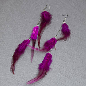 Серьги женские длинные ярко розового цвета ловцы снов застёжка петля серебристого цвета длина 24 см