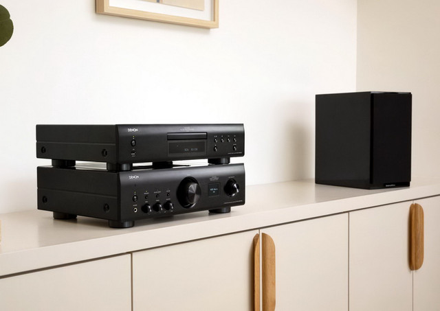 Denon PMA-900HNE + DCD-900NE Black Denon PMA-900HNE + DCD-900NE Black