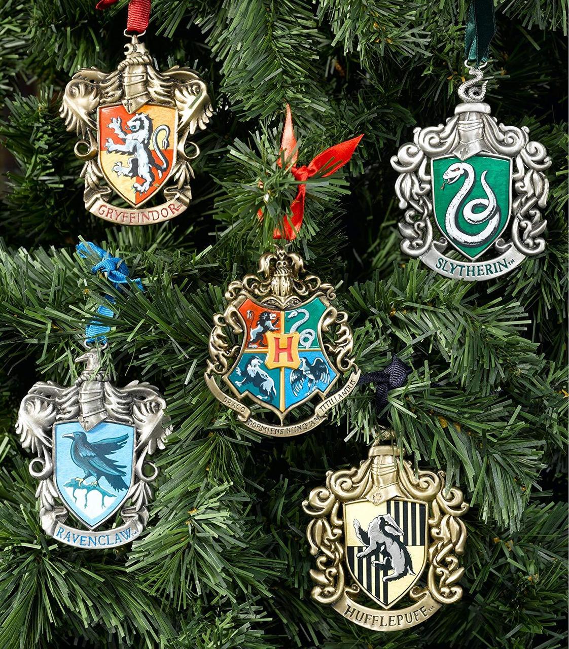 Набор украшений HARRY POTTER Hogwarts Ornaments (Гарри Поттер) - фото 1 - id-p1709693627