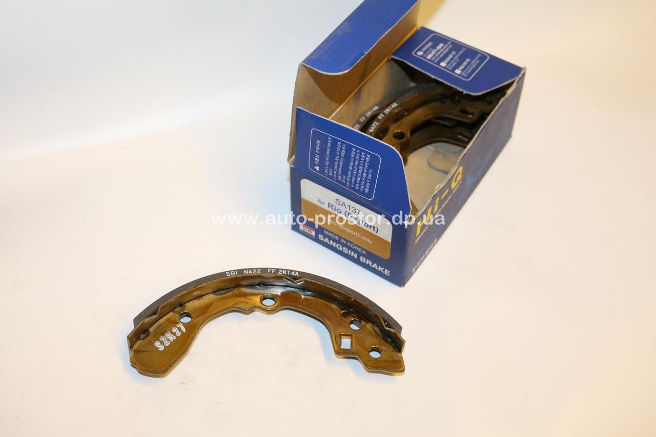 Гальмівна колодка задня RIO 02-05 (Корея) SA137