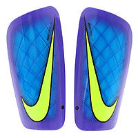 Защитные футбольные щитки Nike Mercurial Lite