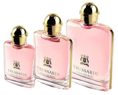 Жіноча парфумована вода Trussardi Delicate Rose Trussardi (свіжий, м'який, ніжний, делікатний аромат)