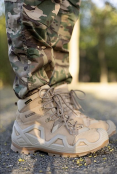 Чоловічі тактичні черевики нубукові демісезонні бежеві  ⁇  Шкіряні берці армійські військові осінні весняні 42