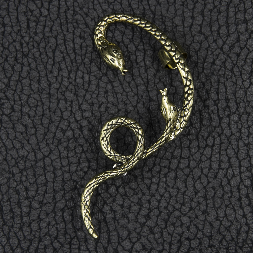 Кафа вінтаж темне золото біжутерія дві змії застібка гвоздик зверху затискач розмір сережки 70х50 мм - фото 1 - id-p1710077376