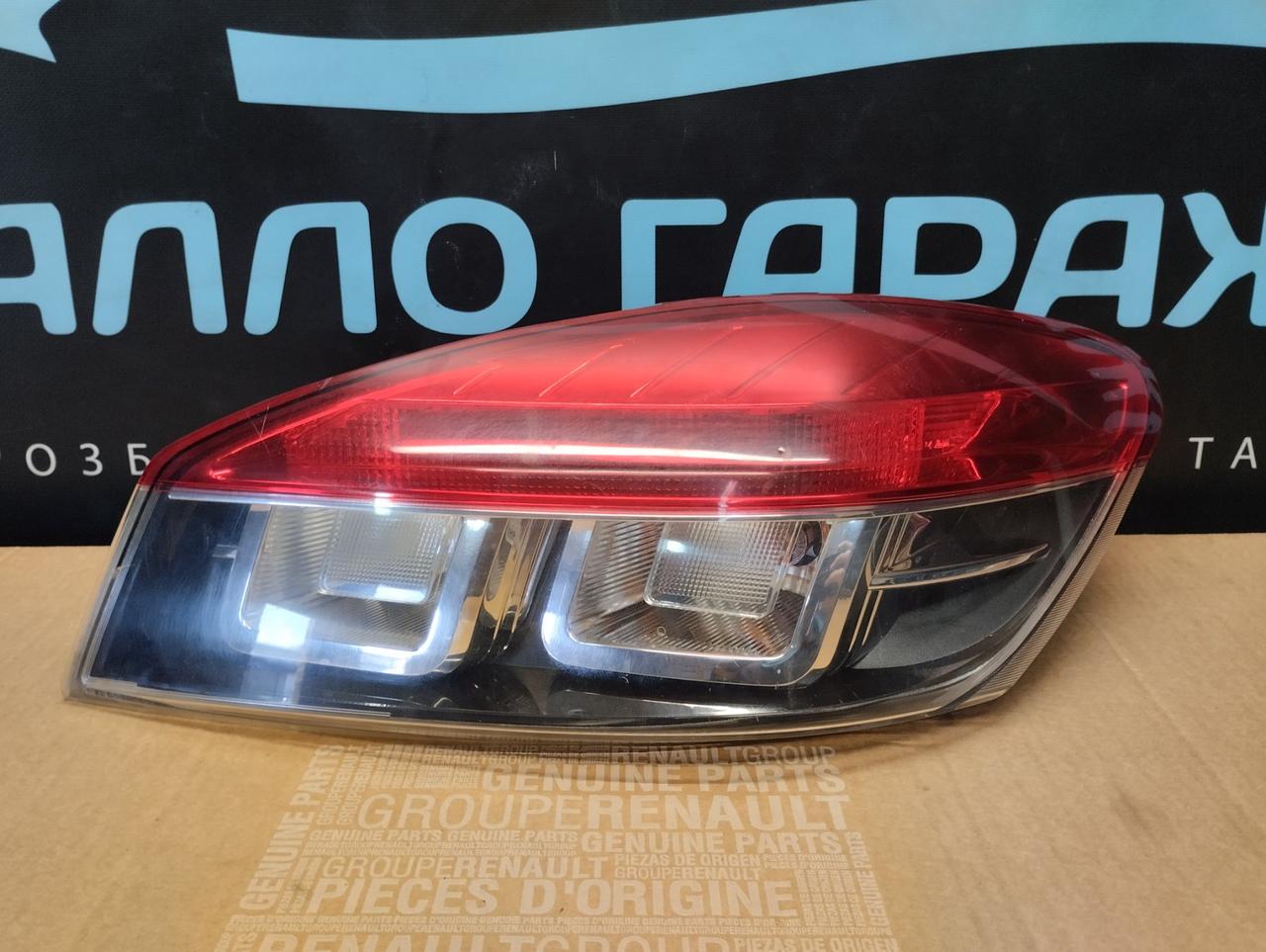 Ліхтар задній правий Рено Меган 3 купе, б/в Renault Megane III Cupe 265500008R, фото 1