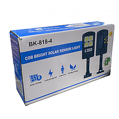 Вуличний ліхтар на сонячній батареї з датчиком руху BL BK818-4 COB (t6516)