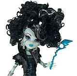 Monster High Ghouls Rule Frankie Stein Doll Лялька Монстер Хай Френкі Штайн Правлення Вампірів, фото 5