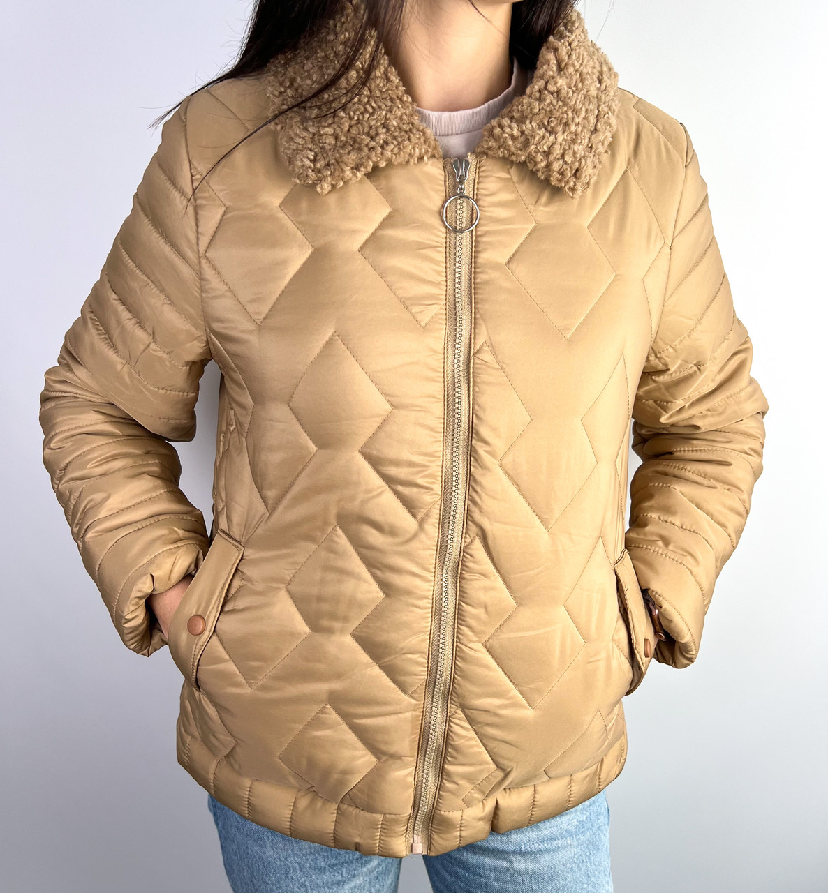 Куртка жіноча коротка стьобана бежева маломірна 3XL(44)
