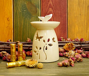 Аромалампа керамічна Метелик у квітах Світло жовта