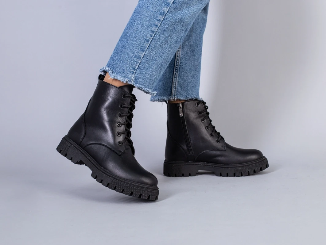Жіночі демісезонні черевики ShoesBand Чорні натуральні шкіряні на вузьку стопу всередині байка 36 (23,5 см) (S67011-1д)