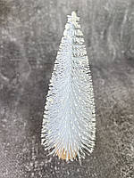 Маленька декоративна ялинка в снігу, біла, 12 см