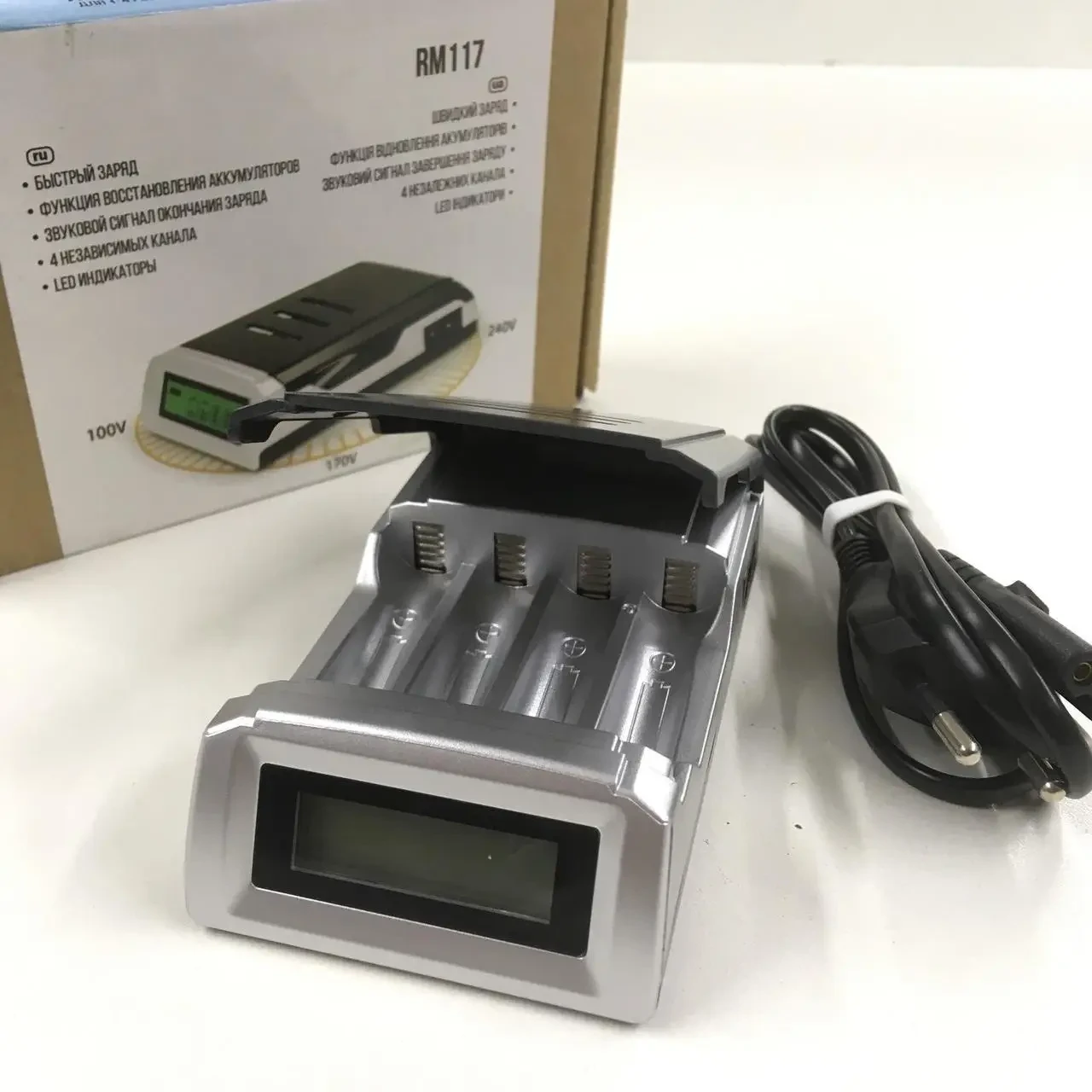 Зарядний пристрій Raymax RM117(4xAA/4xAAA) Ni-MH/Ni-CD (C дисплеєм)