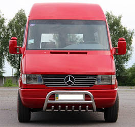 Захист переднього бампера (кенгурятник, бугель, дуга) Mercedes Sprinter 901