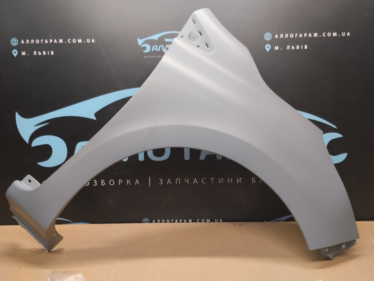 Переднє праве крило Рено Кліо 4 нове, Renault Clio 4 60B102J, фото 1