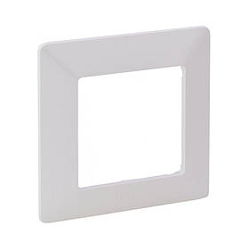 Рамка Legrand Valena Life біла одномісна (754001)754007